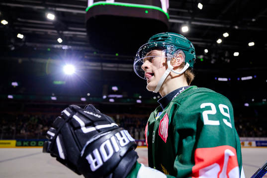 Lucas Forsell of Färjestad celebrates