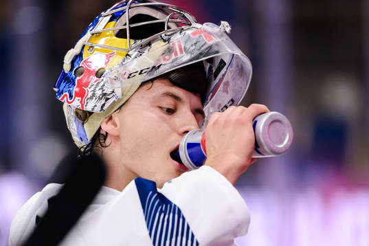 goaltender Daniel Allavena of Munich