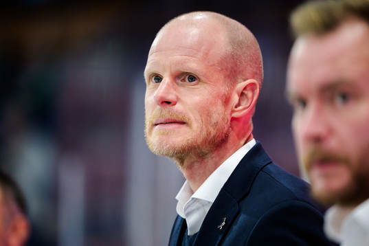 of Munich Head coach Toni Söderholm