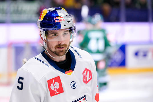 Adam Almquist of Munich looks dejected