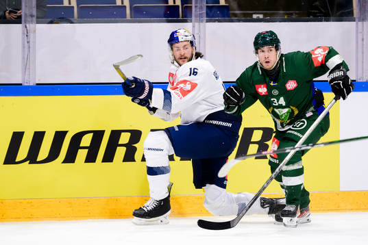Konrad Abeltshauser of Munich and Michael Lindqvist of