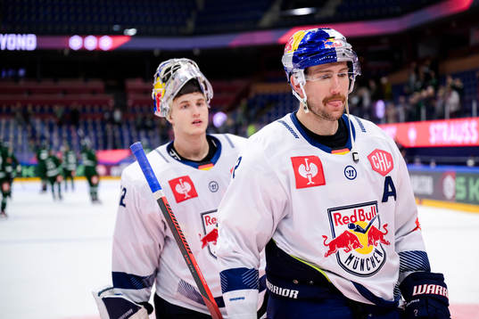 Daniel Allavena and Andrew MacWilliam of Munich looks