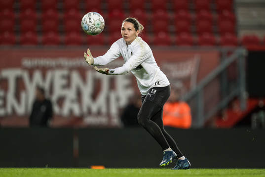 Goalkeeper Jennifer Falk