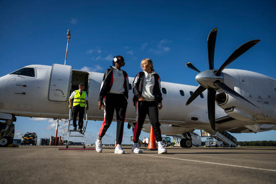 Aisha Masaka and Molly Johansson of Häcken arrive at