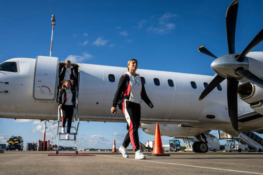 Alexandra Hellekant of Häcken arrives at
