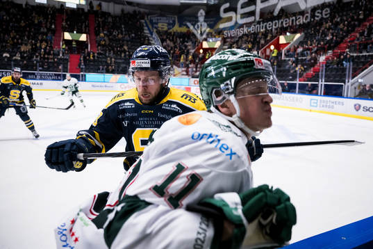 Södertäljes Emil Alba och Tingsryds Lucas Lagerberg