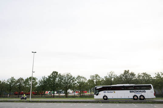 Police escort the team bus of Häcken