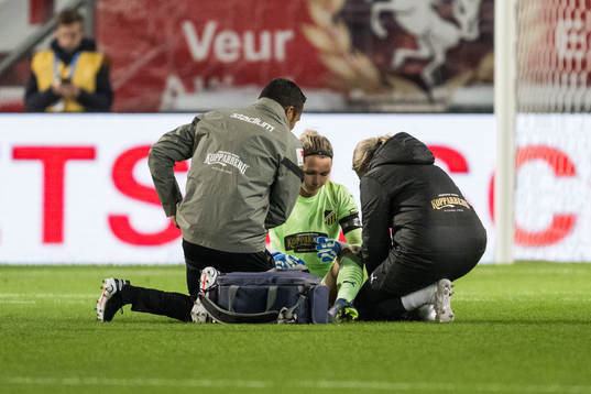 Goalkeeper Jennifer Falk of Häcken receives medical