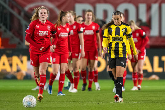 Rusul Rosa Kafaji of Häcken looks dejected