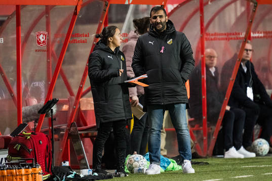 Assistant coach Bri Campos and Head coach Mak Lind of