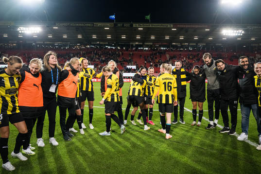 Players of Häcken celebrate