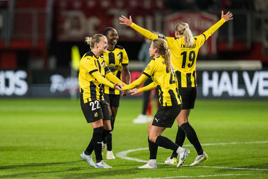 Marika Bergman Lundin and Anna Anvegård celebrate