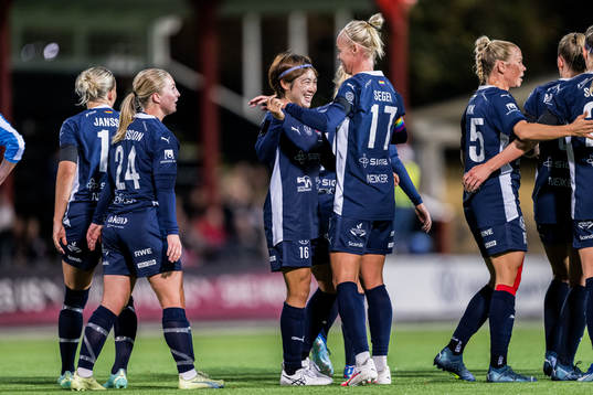Mai Kadowaki, Caroline Seger, and Mai Kadowaki of