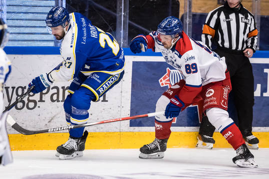 Leksands Marek Hrivik och Oskarshamns Patrik Karlkvist
