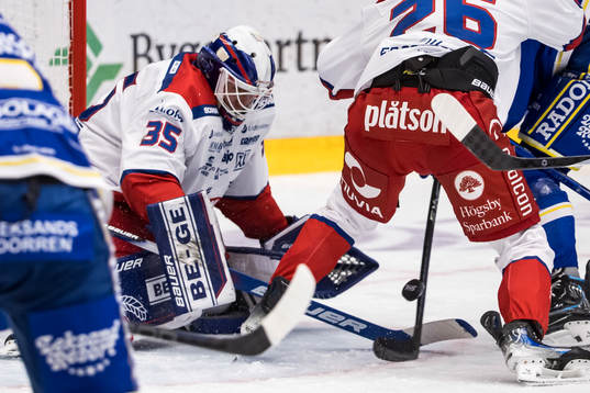 Oskarshamns målvakt Emil Kruse