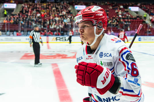Timrås Axel Rindell jublar