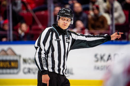 Linjedomare Juho-Pekka Inkinen
