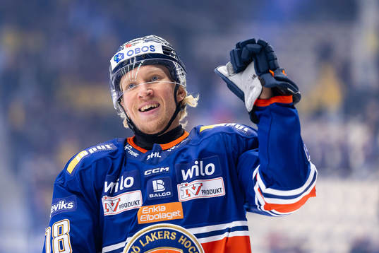 Växjös Marcus Sylvegård jublar