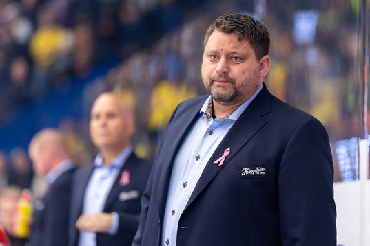 MoDos tränare Mattias Karlin