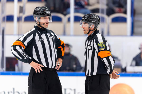 Domare Richard Magnusson och Domare Kristoffer Folkstrand