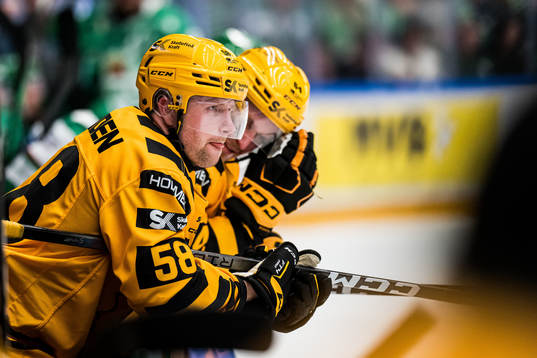 Skellefteås Oskar Nilsson deppar