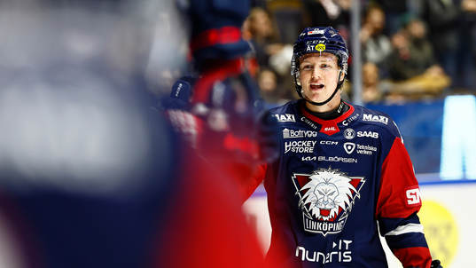 Linköpings Filip Bystedt jublar