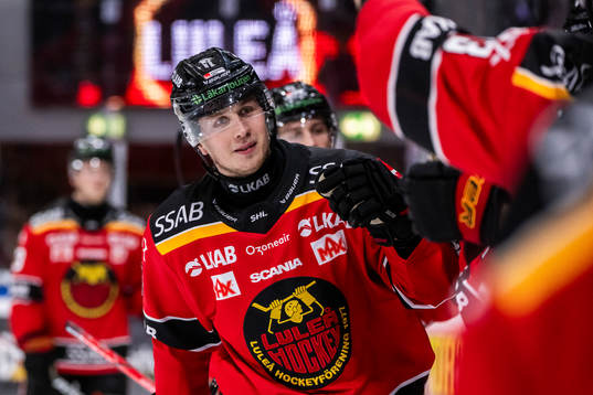 Luleås Jonas Berglund jublar