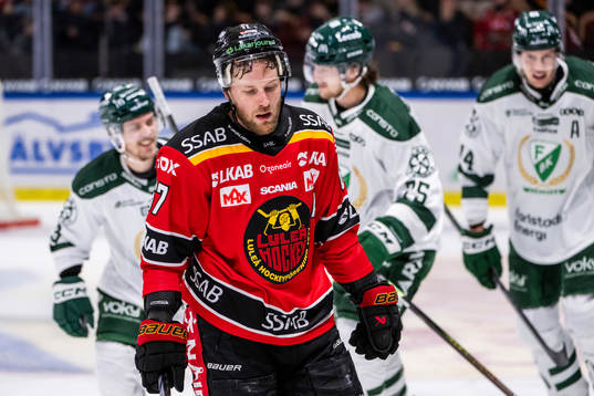 Luleås Linus Omark deppar