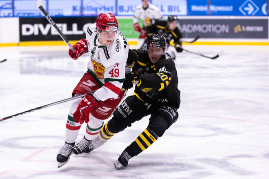 Moras Noah Steen och AIKs Rasmus Rudslätt