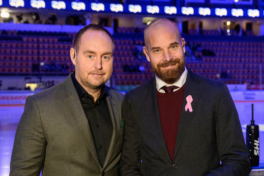 Johan Edlund och Sanny Lindström, kommentatorer TV4, innan