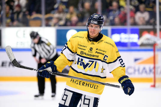 HV71s André Petersson deppar