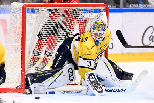 HV71s målvakt Joni Ortio