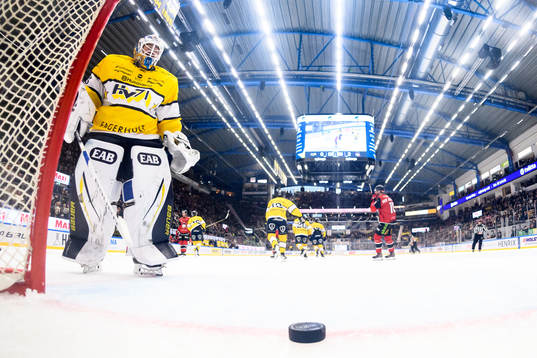 HV71s målvakt Joni Ortio