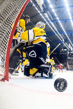 HV71s målvakt Joni Ortio