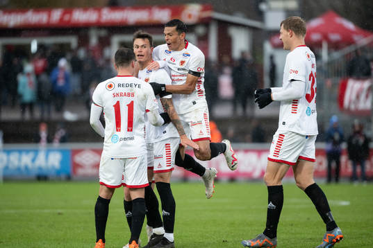 Kalmars Melker Hallberg jublar