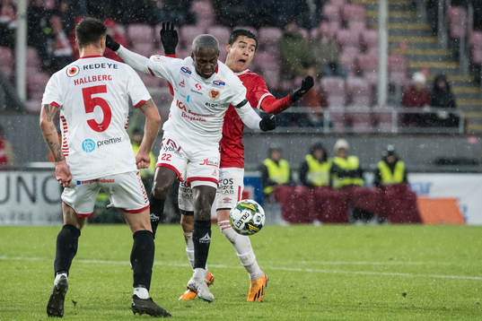 Kalmars Nahom Girmai Netabay och Degerfors Diego De Jesus