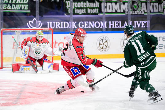 Frölundas Linus Nässen och Färjestads Joakim Nygård