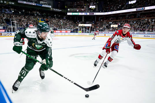 Färjestads Linus Johansson och Frölundas David Edstrom