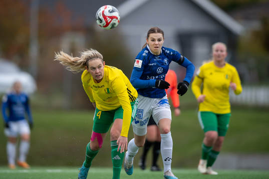 Bollstanäs Lovisa Norrby och Trelleborgs Alice Egnér