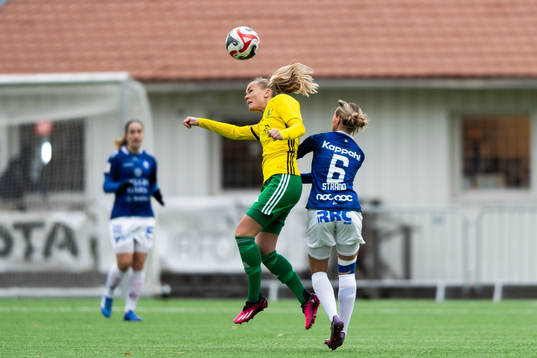 Bollstanäs Anna Thim och Trelleborgs Rio Strand