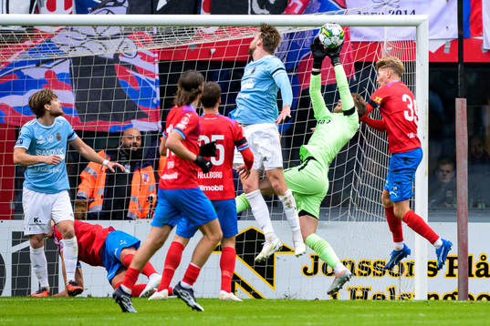 Helsingborgs målvakt Kalle Joelsson