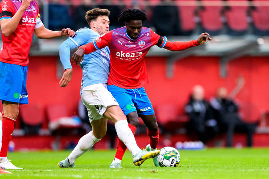Gefles Iu Ranera Grau och Helsingborgs Benjamin Acquah