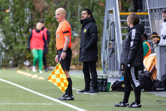 Hammarbys tränare Pablo Pinones-Arce