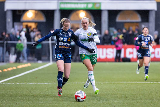 Hammarbys Ellen Wangerheim och Linköpings Emma Östlund