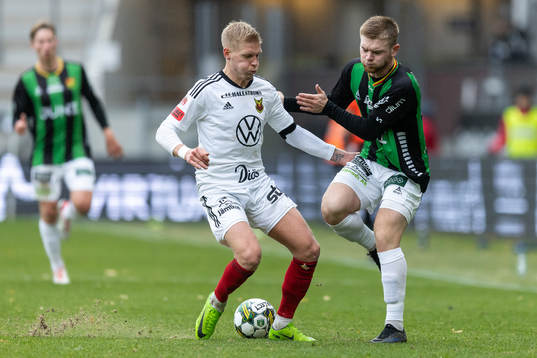 Östersunds Andre Österholm och GAIS Dino Salihovic