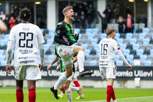 GAIS Alexander Ahl Holmström jublar