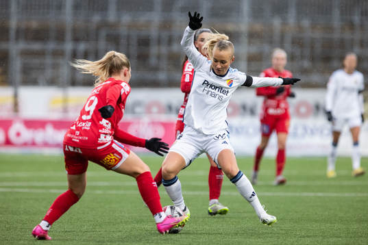 Bläddra bland fler bilder av Fotboll, Damallsvenskan, Örebro - Djurgården