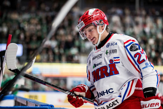 Timrå IKs Oliver Johansson deppar