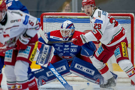 Oskarshamns målvakt Emil Kruse