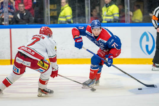 MoDos Pontus Näsén och Oskarshamns Viktor Lodin